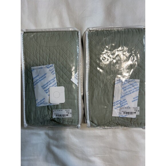 NWT Lot Of 2 Hudson & Main Standard Sham Audrey Green Quilted - Picture 2 of 2